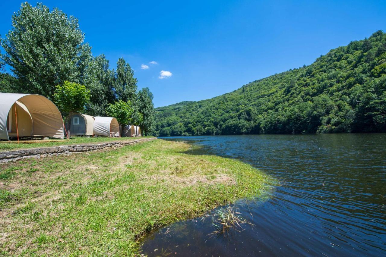 Camping Le Chateau Du Gibanel Saint-Martial-Entraygues Kültér fotó