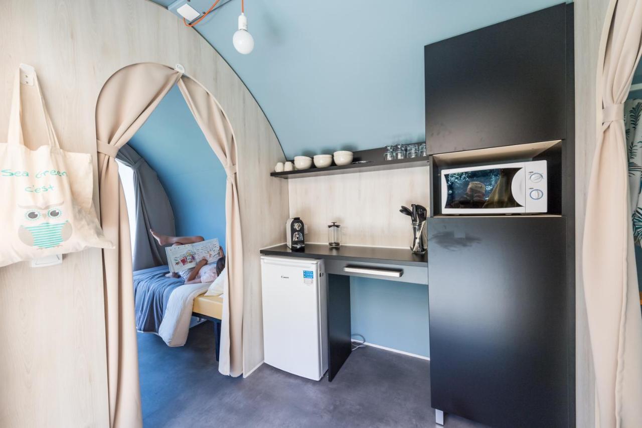 Camping Le Chateau Du Gibanel Saint-Martial-Entraygues Kültér fotó