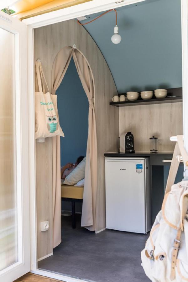 Camping Le Chateau Du Gibanel Saint-Martial-Entraygues Kültér fotó