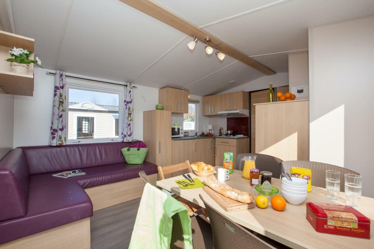 Camping Le Chateau Du Gibanel Saint-Martial-Entraygues Kültér fotó